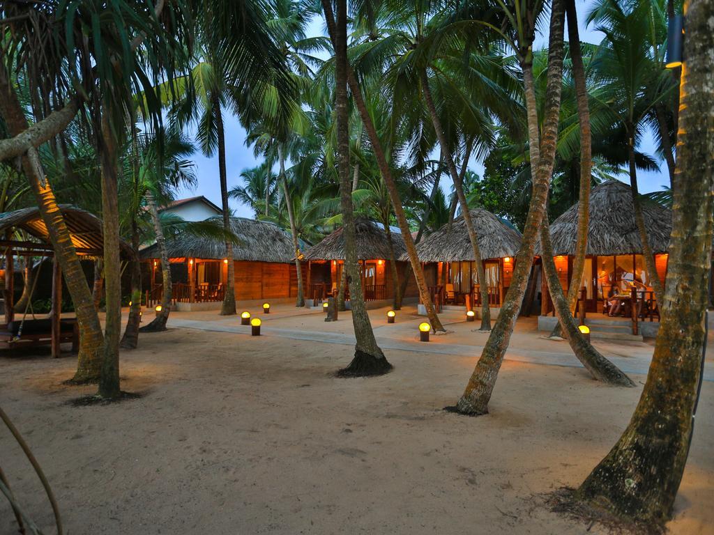 Thejan Beach Cabanas Bentota Luaran gambar