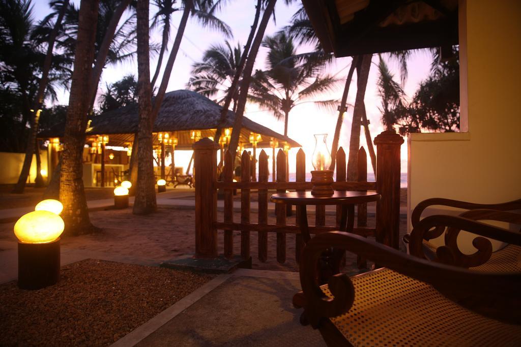 Thejan Beach Cabanas Bentota Luaran gambar