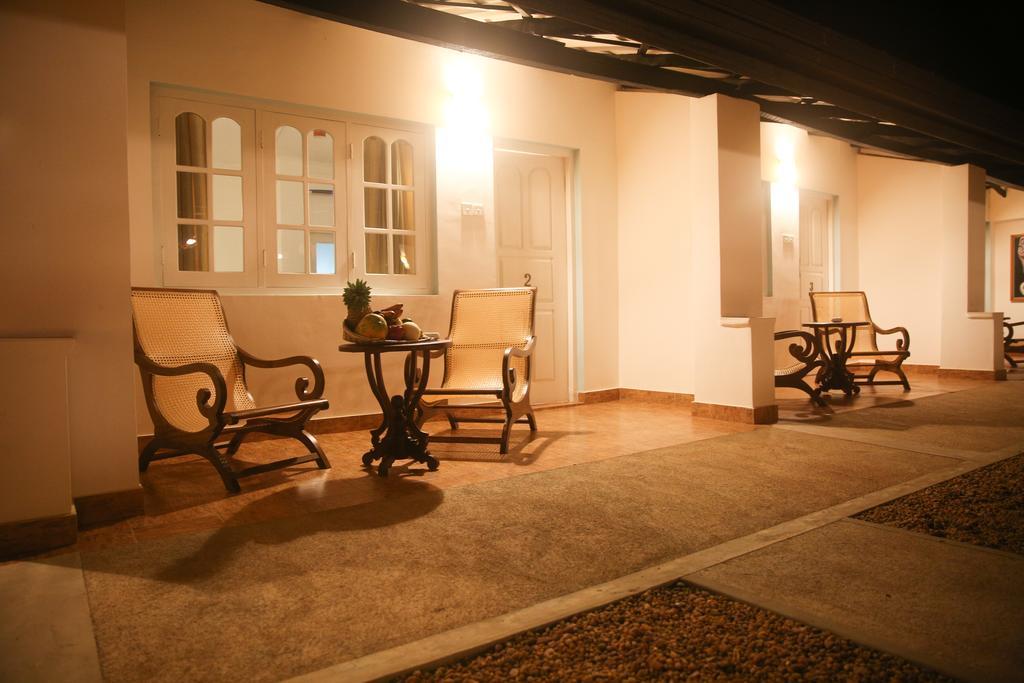 Thejan Beach Cabanas Bentota Bilik gambar