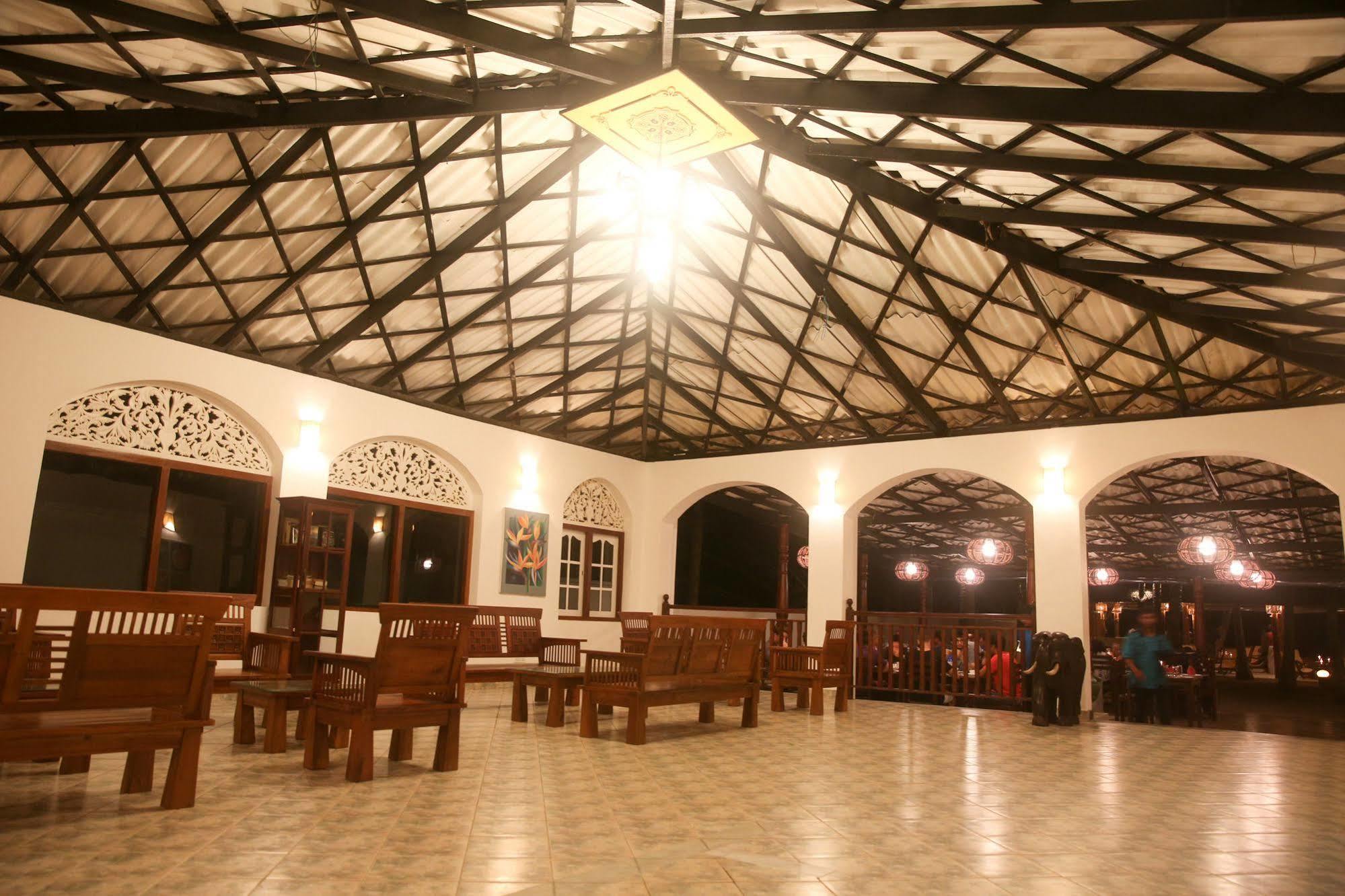Thejan Beach Cabanas Bentota Luaran gambar