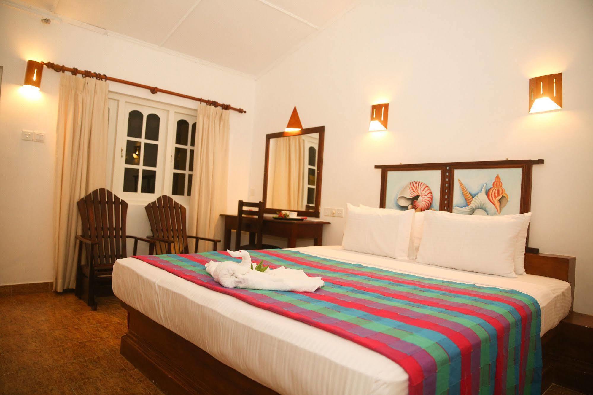 Thejan Beach Cabanas Bentota Luaran gambar